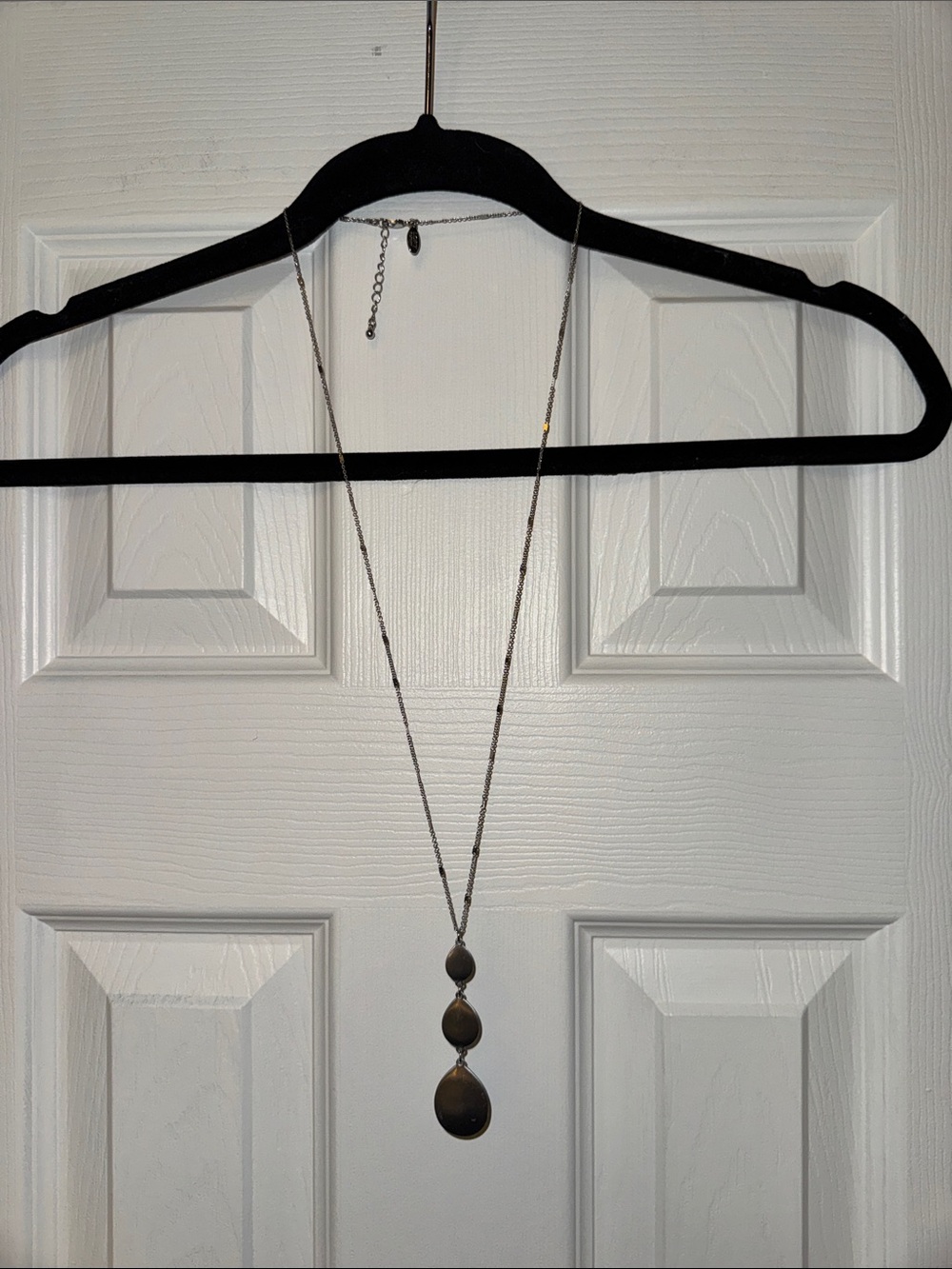 Long Silver Pendant Necklace